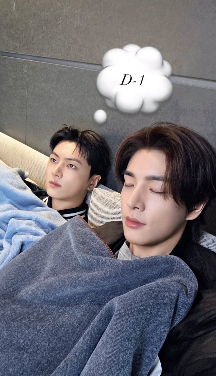 Jongscong's tweet photo. 📬 D-1: Do you hear them calling? Yes, it’s Blood Saga concert lineup coming sooner than later. Now, let me and Jakey baby have our moment of silence under the blankie for a while. https://t.co/H5K6Nq8YRN