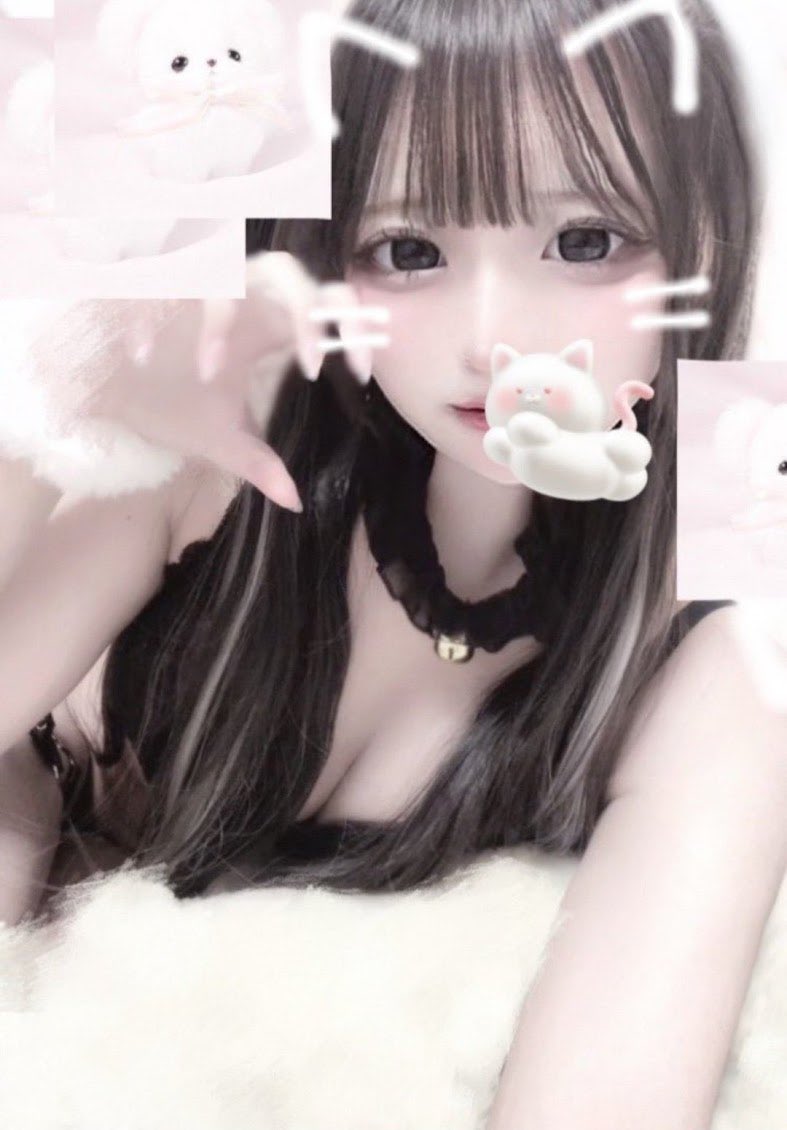 まい tweet media