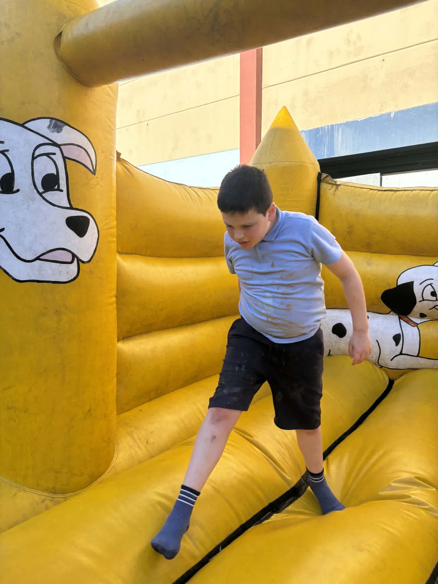cojactweets's tweet image. Taking advantage of this stunning weather. #Outdoorplay