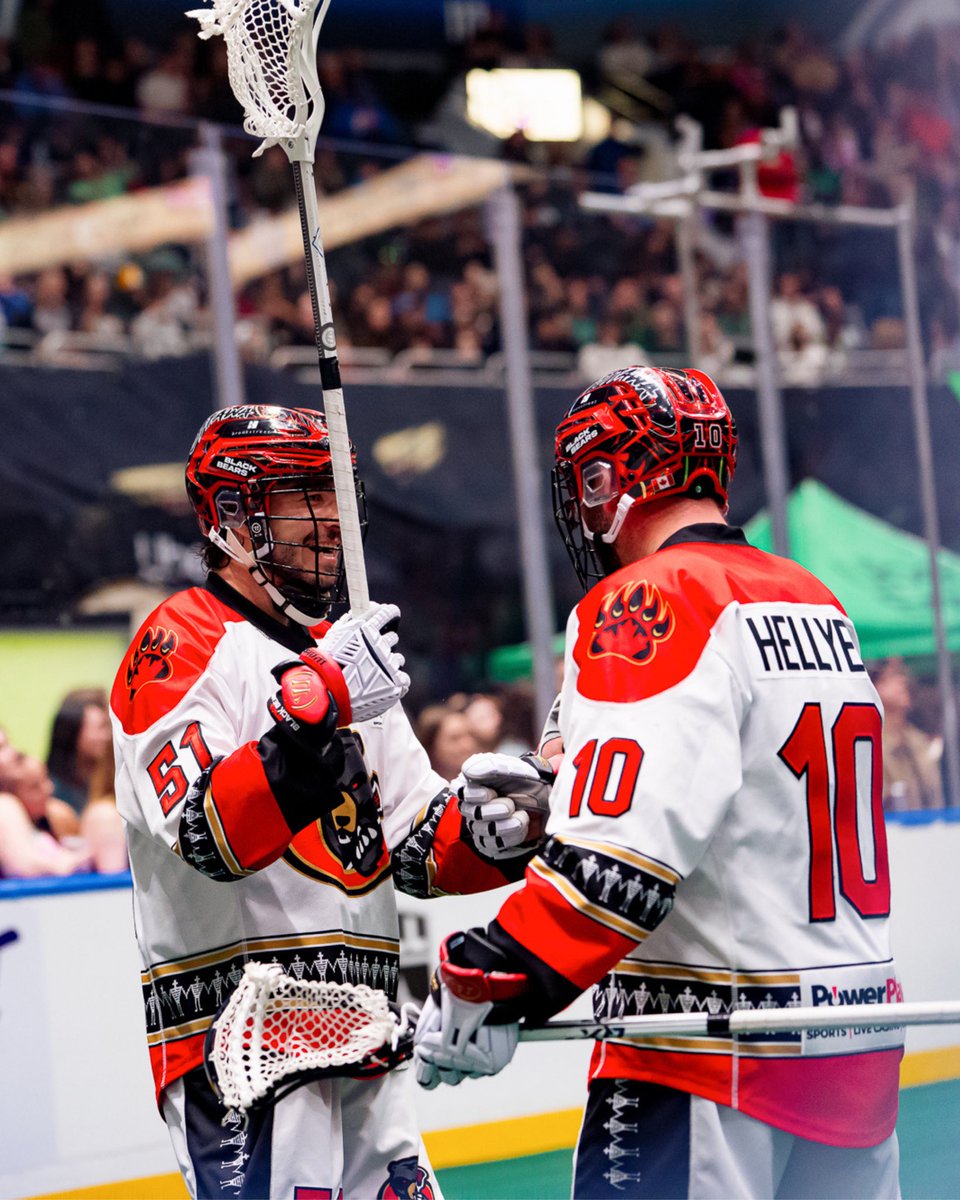 ottblackbears's tweet photo. Happy Birthday, Jeff Teat! 🎉🐾

Our captain, and one of the best to ever do it. Have a day 👊 https://t.co/BkVBAH4xny