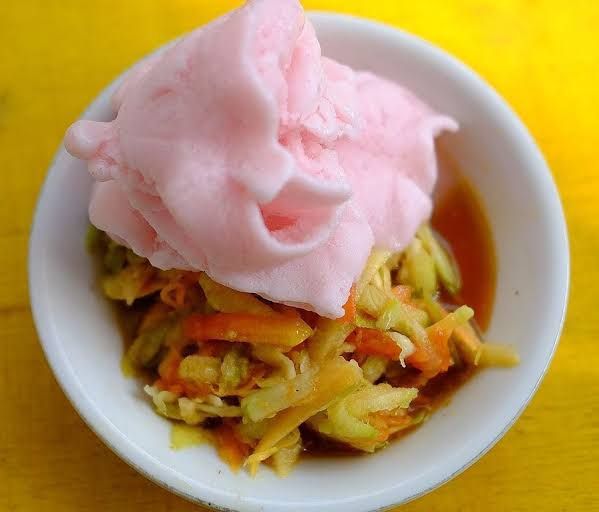 YulhamE's tweet photo. @0tk0il Pernah ,dulu jaman kecil sering minum es kebo kuah rujak 😅🤣
Kalo udah gede gini makannya rujak serut pake ice cream https://t.co/4pKpxZ1qY9
