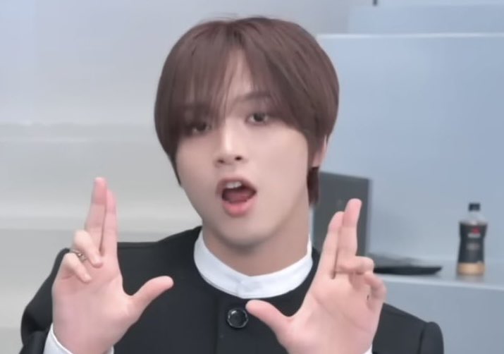 곰쮜 tweet media