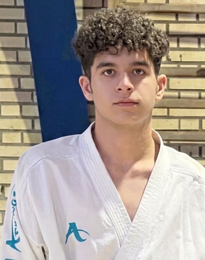🚨 BREAKING: January Protester &amp; Iranian Karate Champion Sasan Azadvar (21) Executed

The Iranian regime executed 21-year-old karate champion Sasan Azadvar at dawn today, according to Mizan News Agency.

To justify the hanging, the Judiciary charged him with “Moharebeh” (enmity