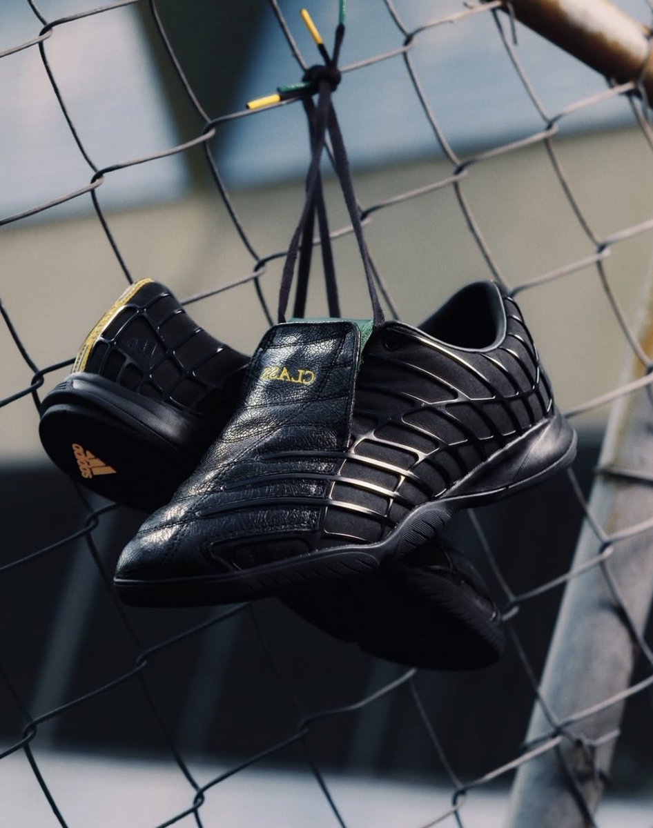 SneakersBR tweet media