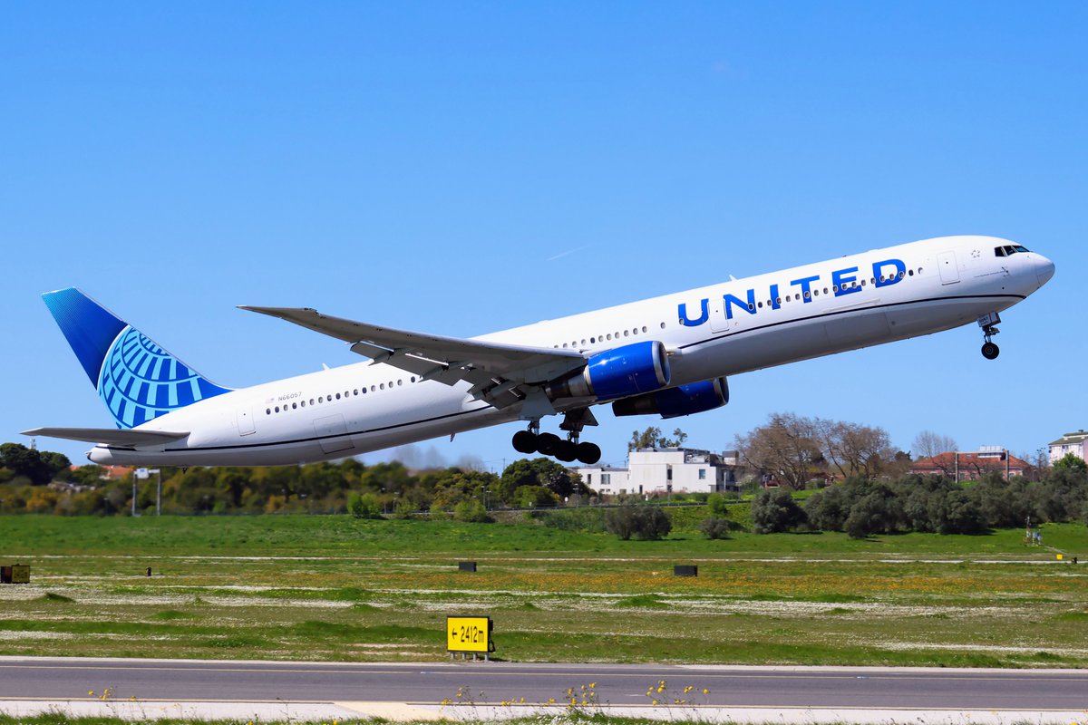 FSZB737's tweet photo. United Airlines
Boeing767-424(ER)  (N66057)

良い上がりでした https://t.co/QZIExFntS8