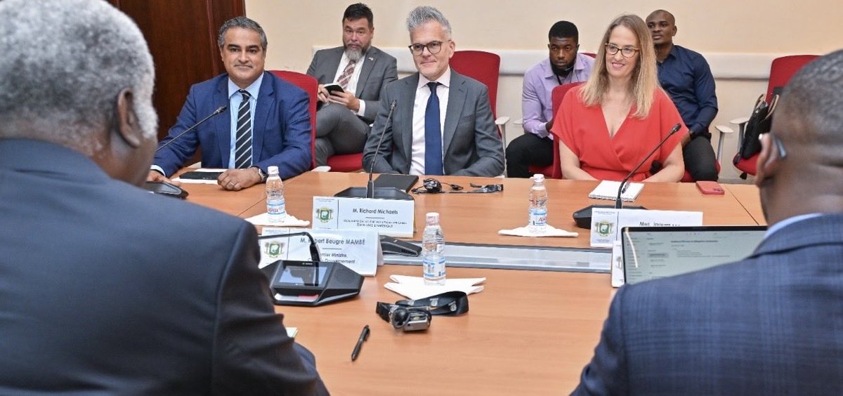 U.S. Embassy Abidjan tweet media