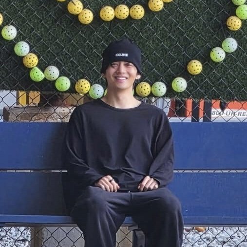 vhope love bot tweet media