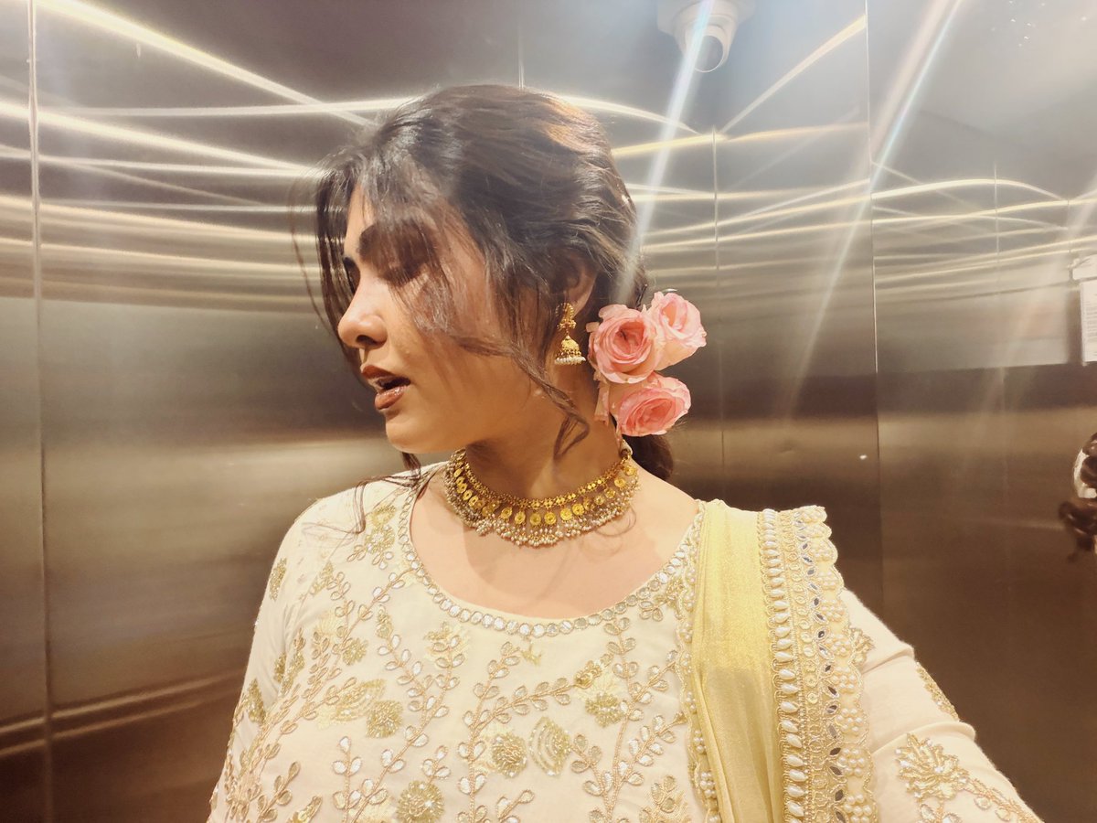 vaidehi tweet media