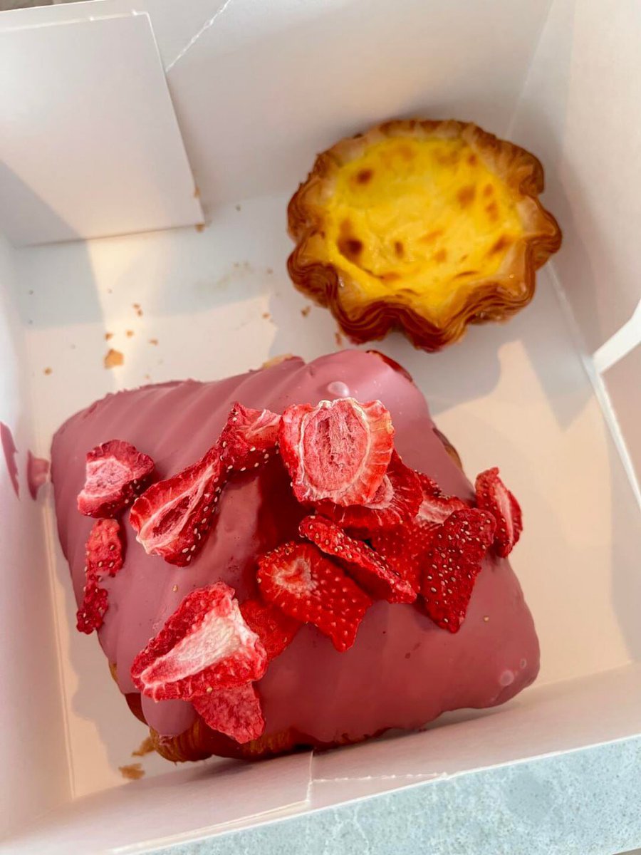ball2580r's tweet image. #Desserts #bread #cakes