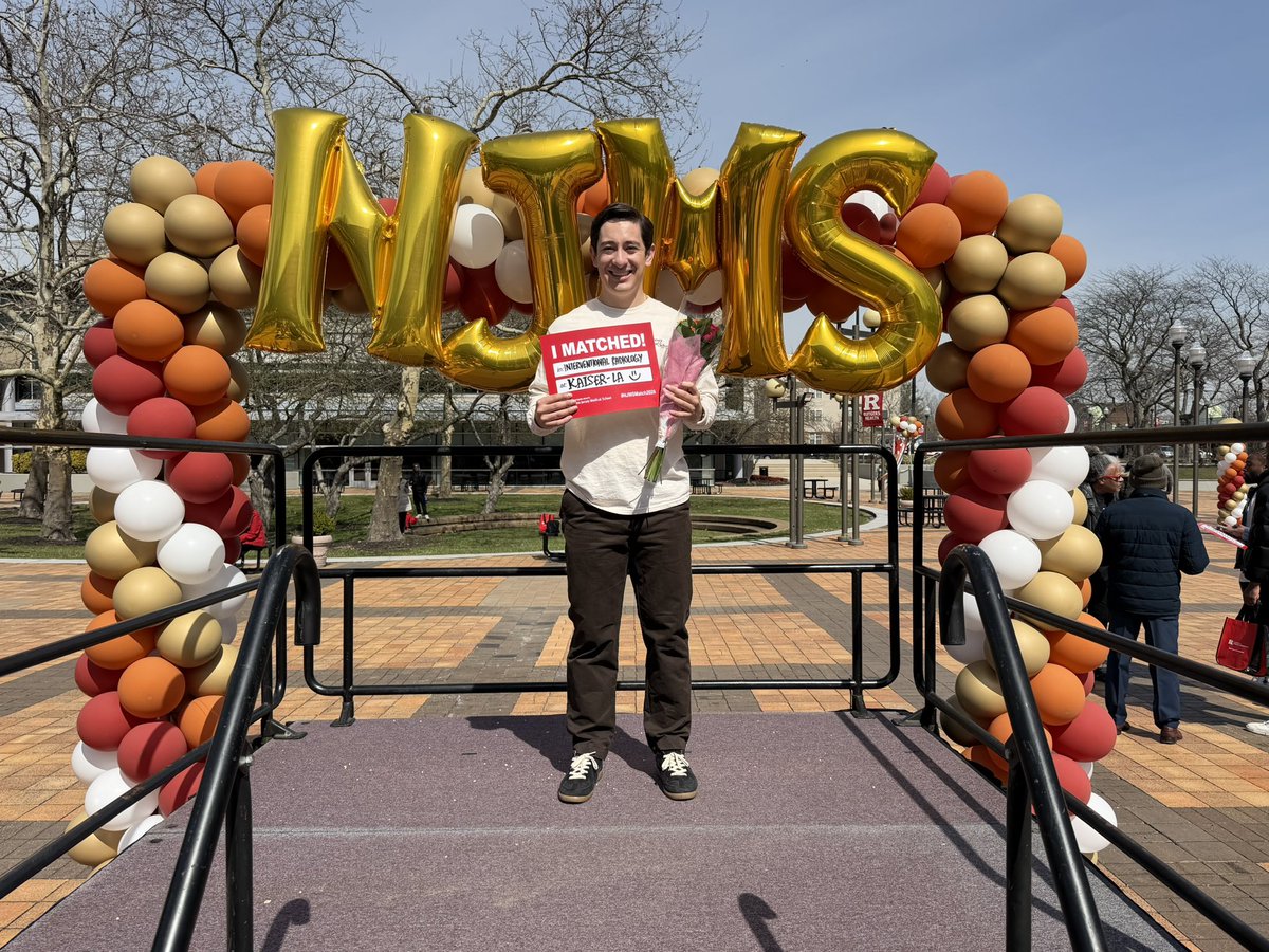 nicholasmpudar's tweet photo. I am so excited to announce that I have matched VIR at @KPVISLA  🥳🥳

I want to thank my amazing mentors who believed in me from day 1 and invested in me as a student and as a person. I would be nowhere without these amazing individuals, and I am forever grateful to them ❤️ https://t.co/nbxOaQfony