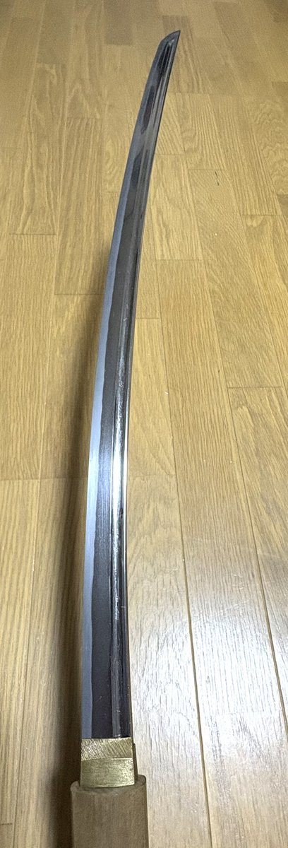 sak_920's tweet photo. 私の刀その2
大磨上無銘ですが、量産品の長船祐定とのことです。こちらもお高いものではないですが、大事にしようと思います。
 #タイムラインを刀で埋め尽くせ https://t.co/SoQ1Hi83OG