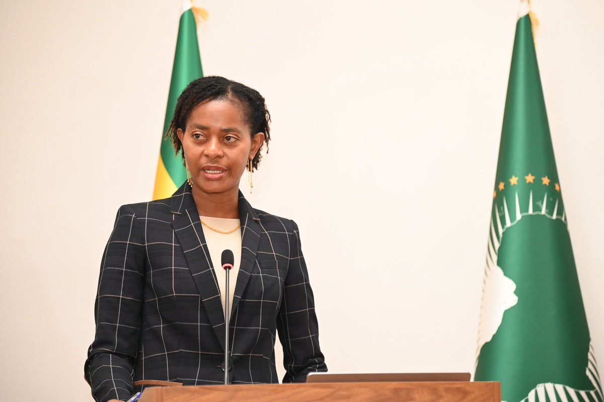 AUC_PAPS's tweet photo. Presentation of the Joint Burayu Declaration on 5 Years of #PSC-#APRM Engagement (2021–2026) at the 5th Joint Retreat in #Burayu, 🇪🇹, by Ms. Neema Chusi, Head of the #PSCSecretariat. 

#PSC and #APRM Members adopted a #JointDeclaration stressing that over five years, the partnership has delivered concrete results through institutionalizing annual joint retreats, establishing the APRM as an early warning mechanism fully integrated with #APSA and #AGA, embedding country review reports into the #AUPSC's preventive diplomacy toolkit, and strengthening conflict prevention through targeted governance assessments.