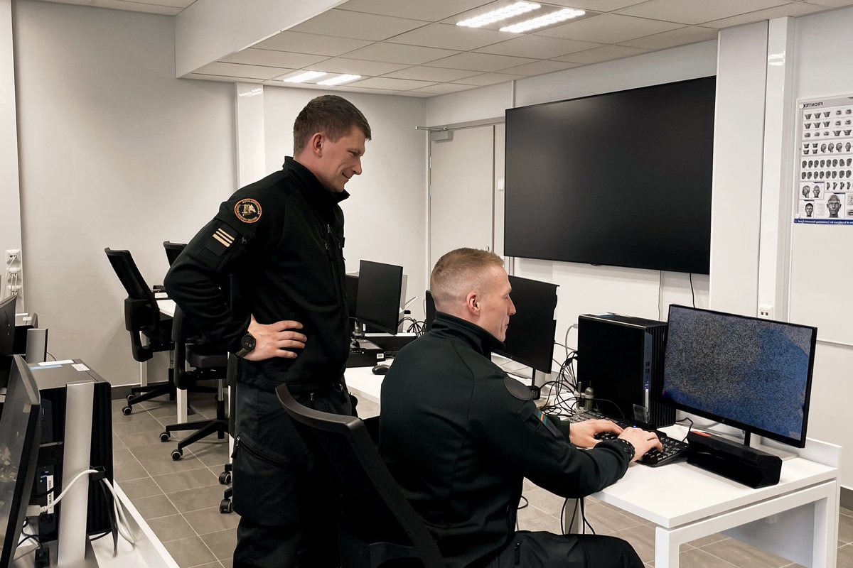Raja- ja merivartiokoulu tweet media
