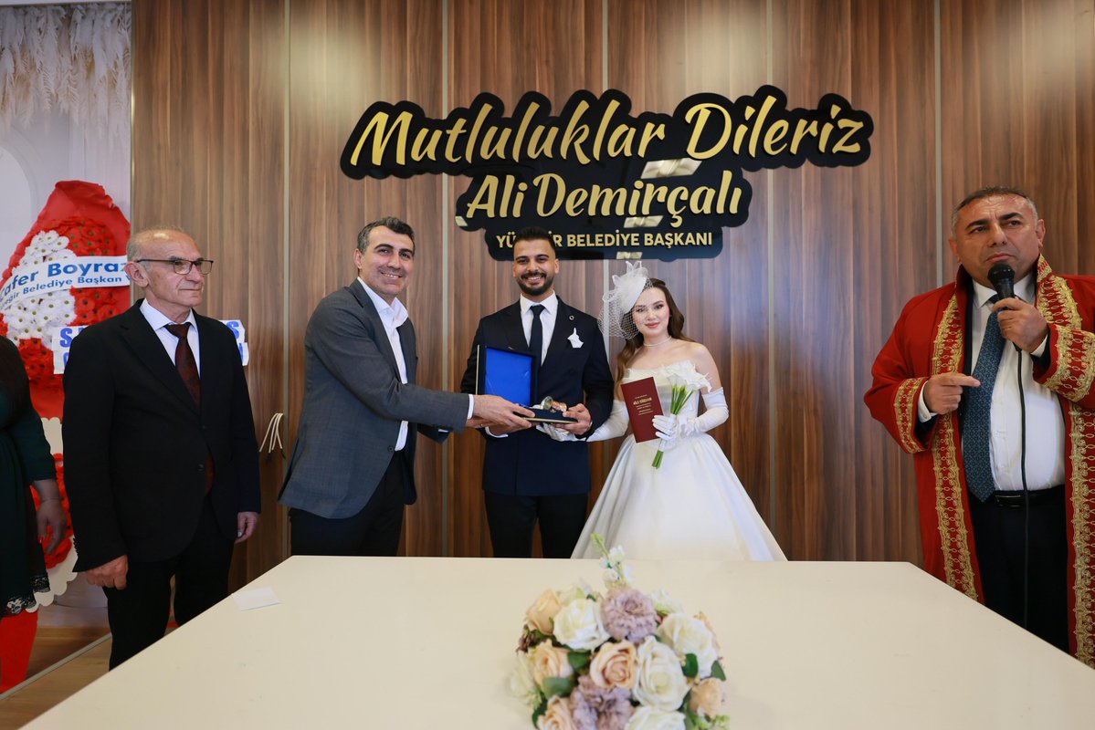 CHP ADANA İL BAŞKANLIĞI tweet media