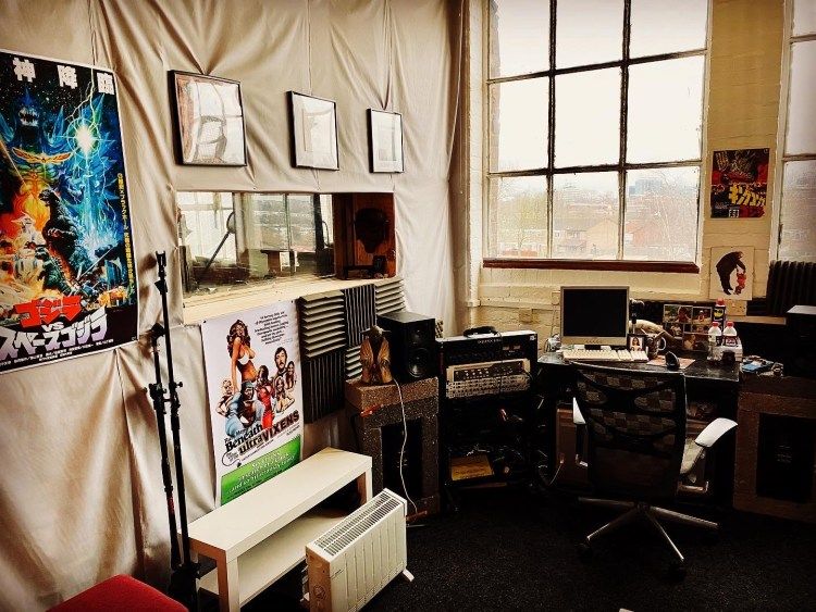 IronManRecords's tweet image. Framework Recording Studios, Birmingham - Simon Reeves runs a purpose built recording studio based in Hockley, Birmingham, just outside the clean air zone. Simon specialises in recording, mixing and mastering ironmanrecords.net/services/frame… #music #musicians #recording #metal #punk #rock