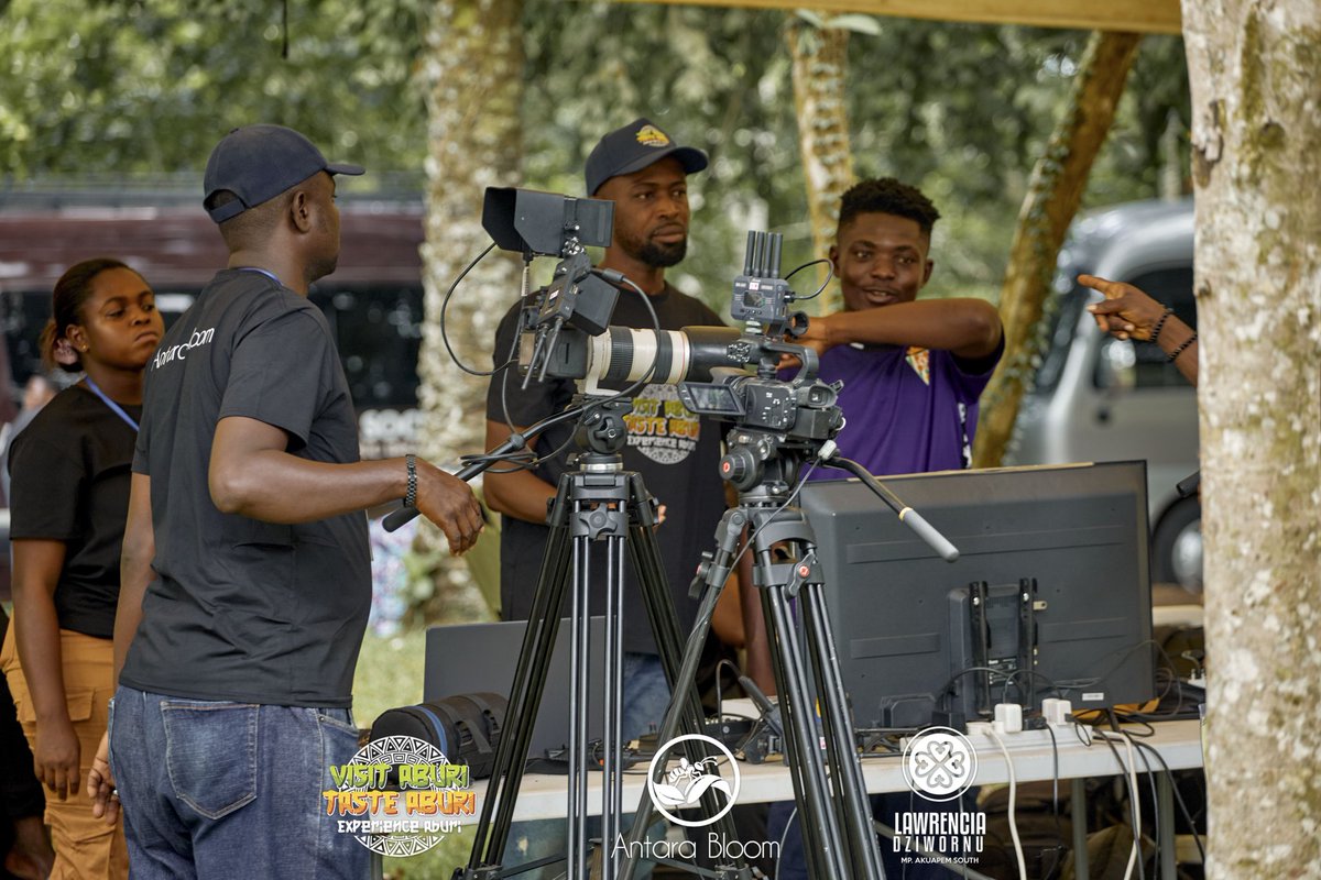 AntaraBloom's tweet photo. Our UNSUNG HEROES BEHIND the scenes 🎥📷

#VisitAkwapem #RideandBloom https://t.co/JHA57ClPN2