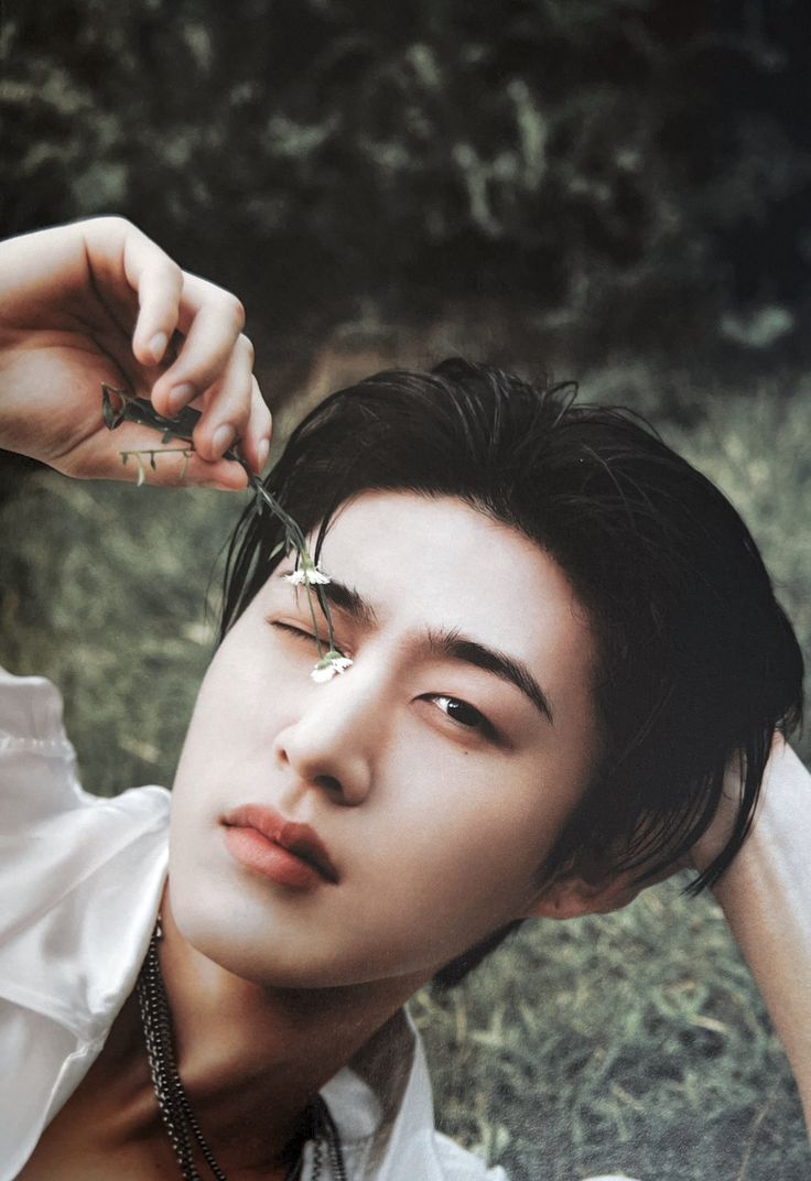 YU_BIN tweet media