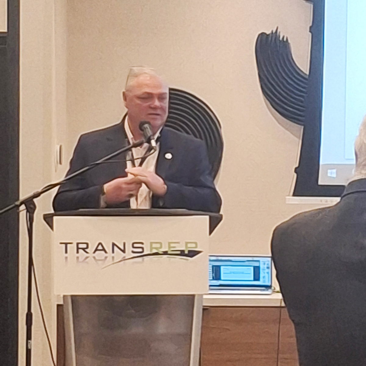privatefleets's tweet photo. @Transrepcanada Recruiting &amp; Retention Seminar was incredibly moving, between the Fireside Chat, panel discussions &amp; winners. Congratulations to Glenn Caldwell, winner of the Dedication to Industry Award, &amp; @KimWRichardson, winner of the Industry Recognition Achievement Award! https://t.co/iQ6sIi1hpk