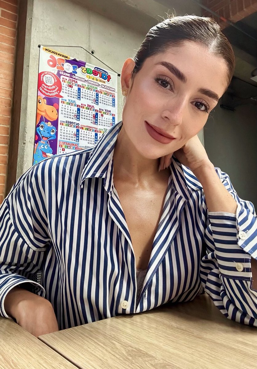 👩🏻‍🏫