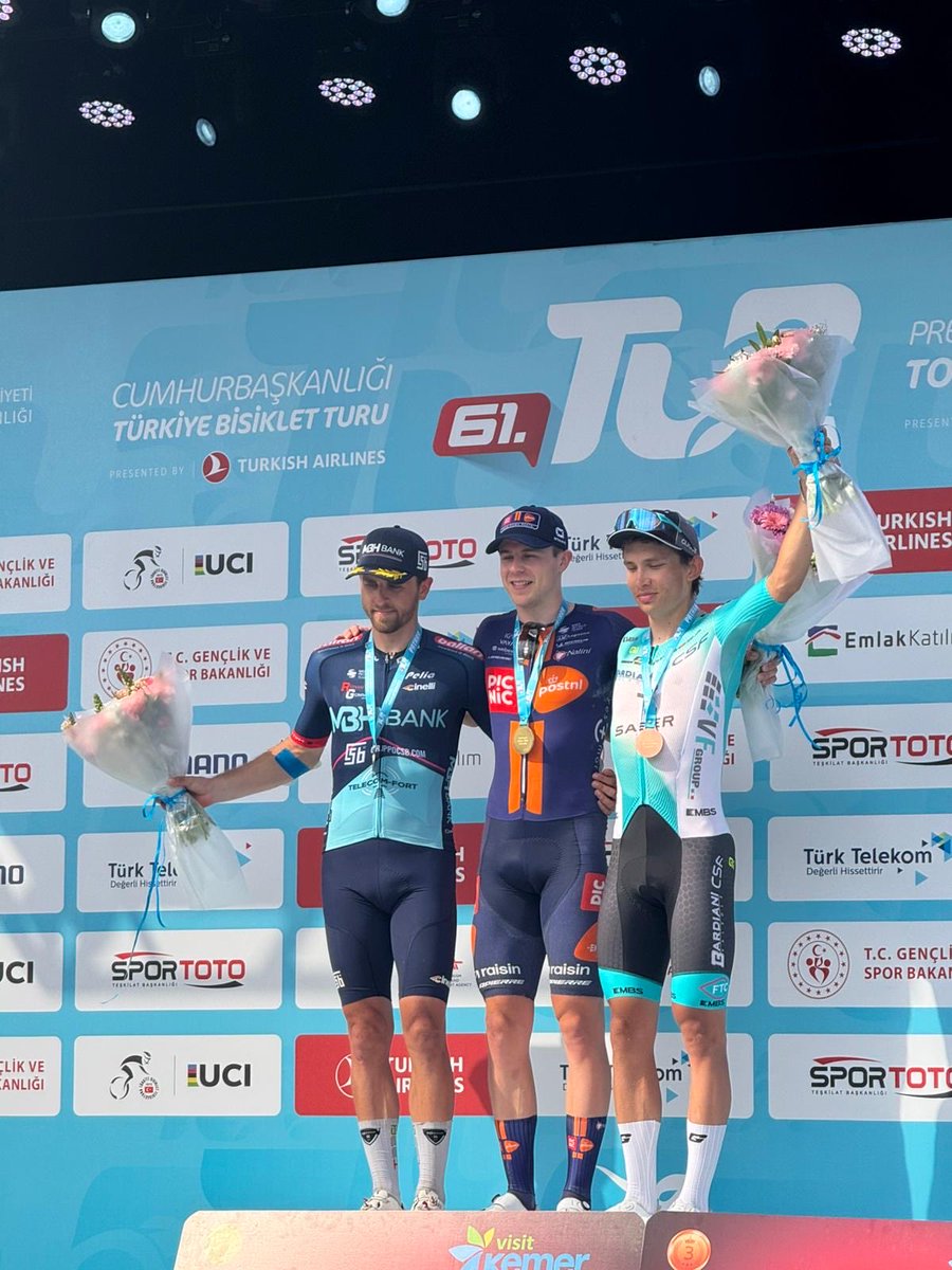 Bardiani-CSF 7 Saber tweet media