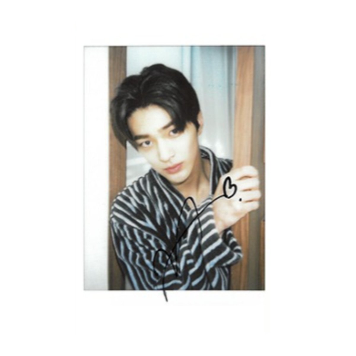 KEONHOLIC BASE INA tweet media