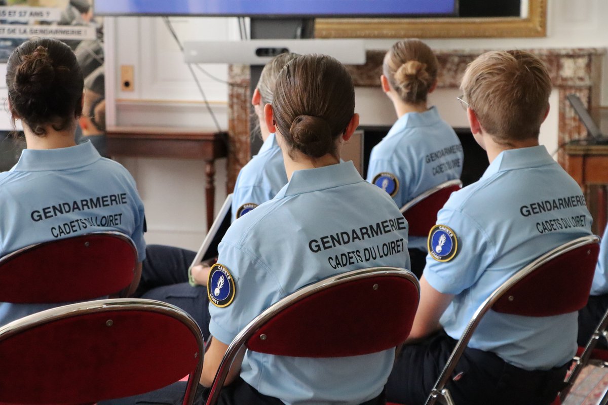 Image de Préfète Centre-Val de Loire et Loiret - Le 29 avril, les cadets de la gendarmerie du Loiret ont été accueilli en Préfecture par la préfète S