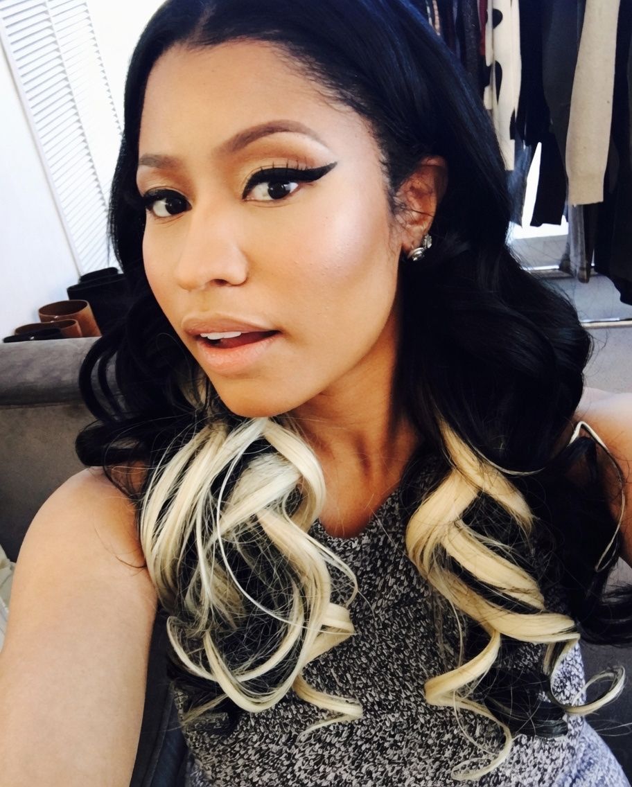 Hourly Minaj tweet media