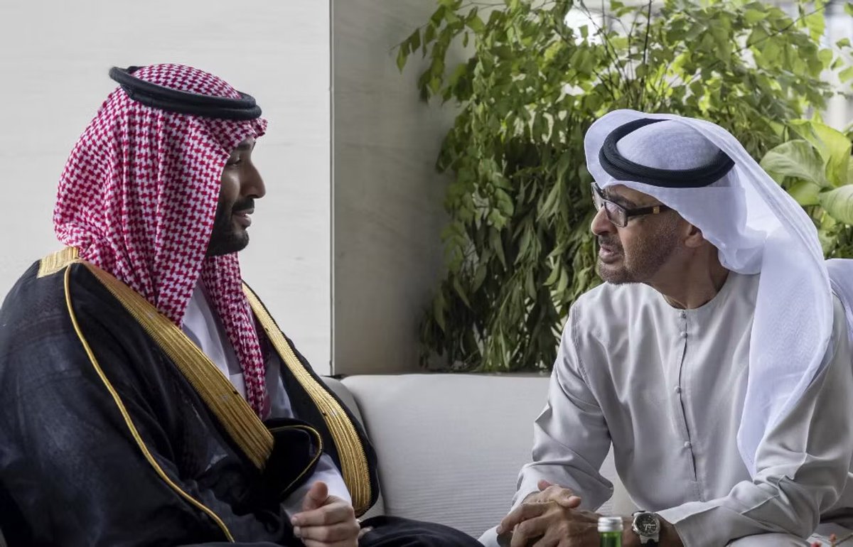 InfosMinutesFR's tweet image. 🇦🇪 Les Émirats Arabes Unis envisagent de quitter l’Organisation de coopération islamique, qui regroupe 57 États musulmans. Après l’OPEP, Abu Dhabi cherche à défier l’Arabie saoudite avec l’appui d’Israël.