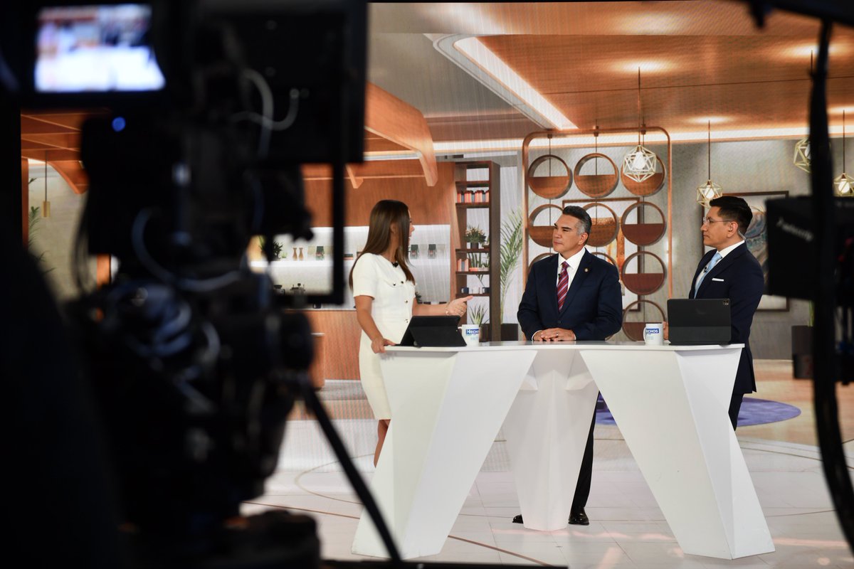 Hoy, en entrevista para #HechosAM, hablamos de las acusaciones del gobierno de Estados Unidos contra el Gobernador de Sinaloa <a href="/rochamoya_/">Rubén Rocha Moya</a>, y funcionarios de MORENA. 

Señalamientos gravísimos que ya tienen a México bajo la lupa internacional mientras el gobierno de MORENA intenta