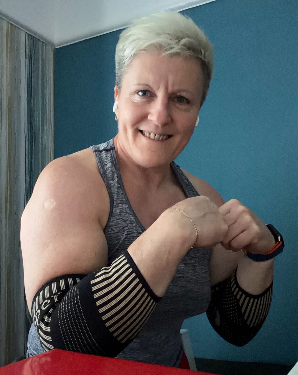 AgyGorzynska's tweet image. What’s your next goal???☝️ #motivation #thursdayvibes