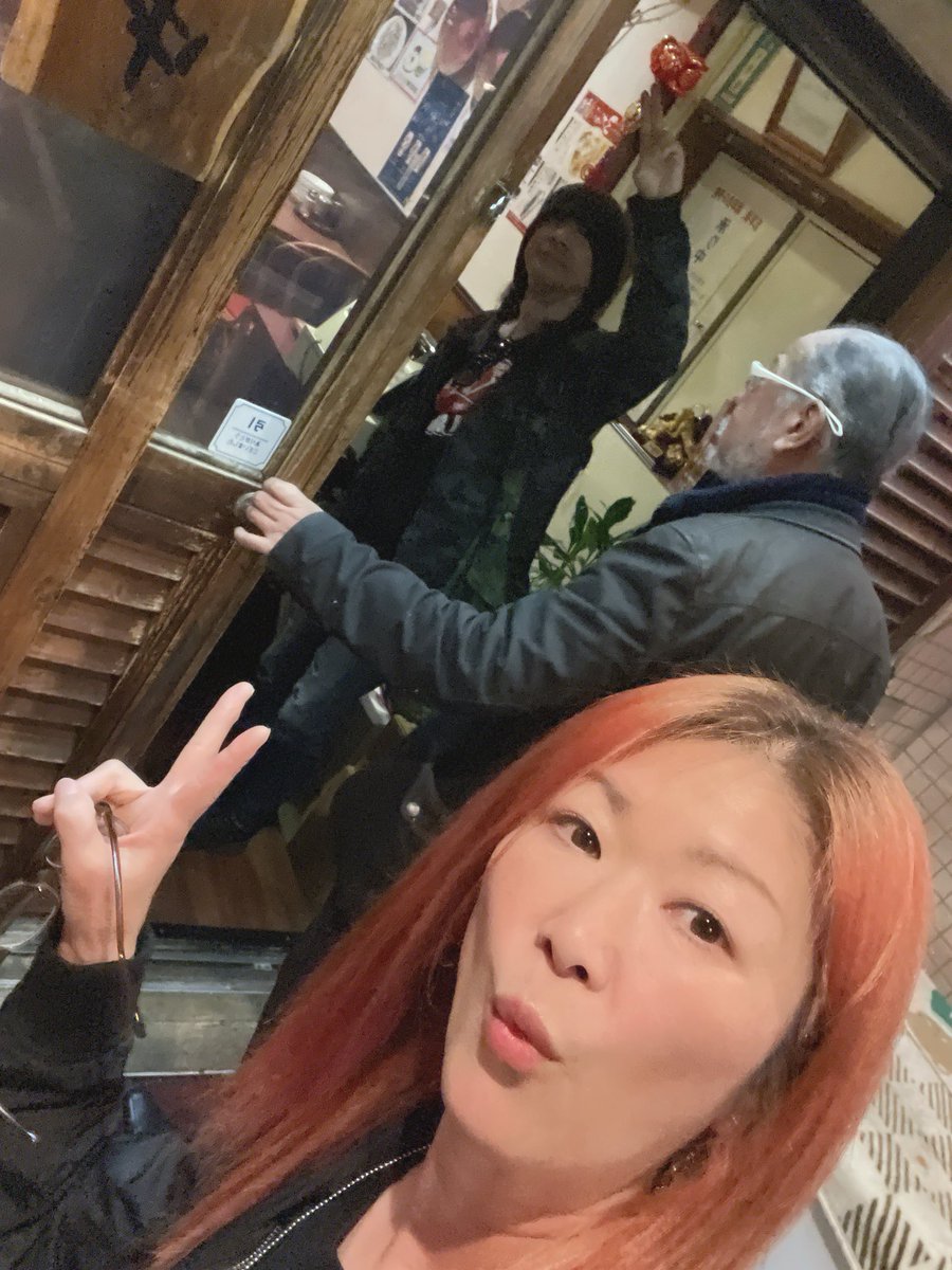 aurahiro217番 tweet media