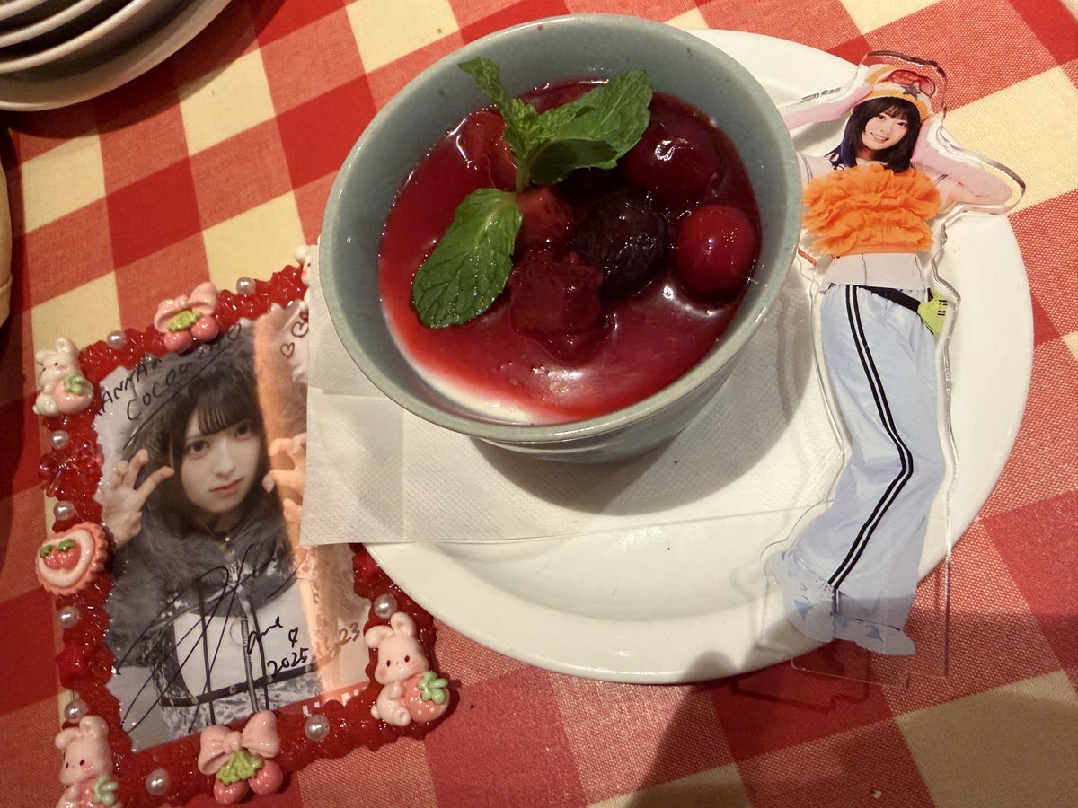 cocoa_87oshi's tweet image. イタリアンで打ち上げ！
HANNA〜パンナコッタだよ〜
#WHITESCORPION #ホワスピ
#HANNA #ハンナ親衛隊