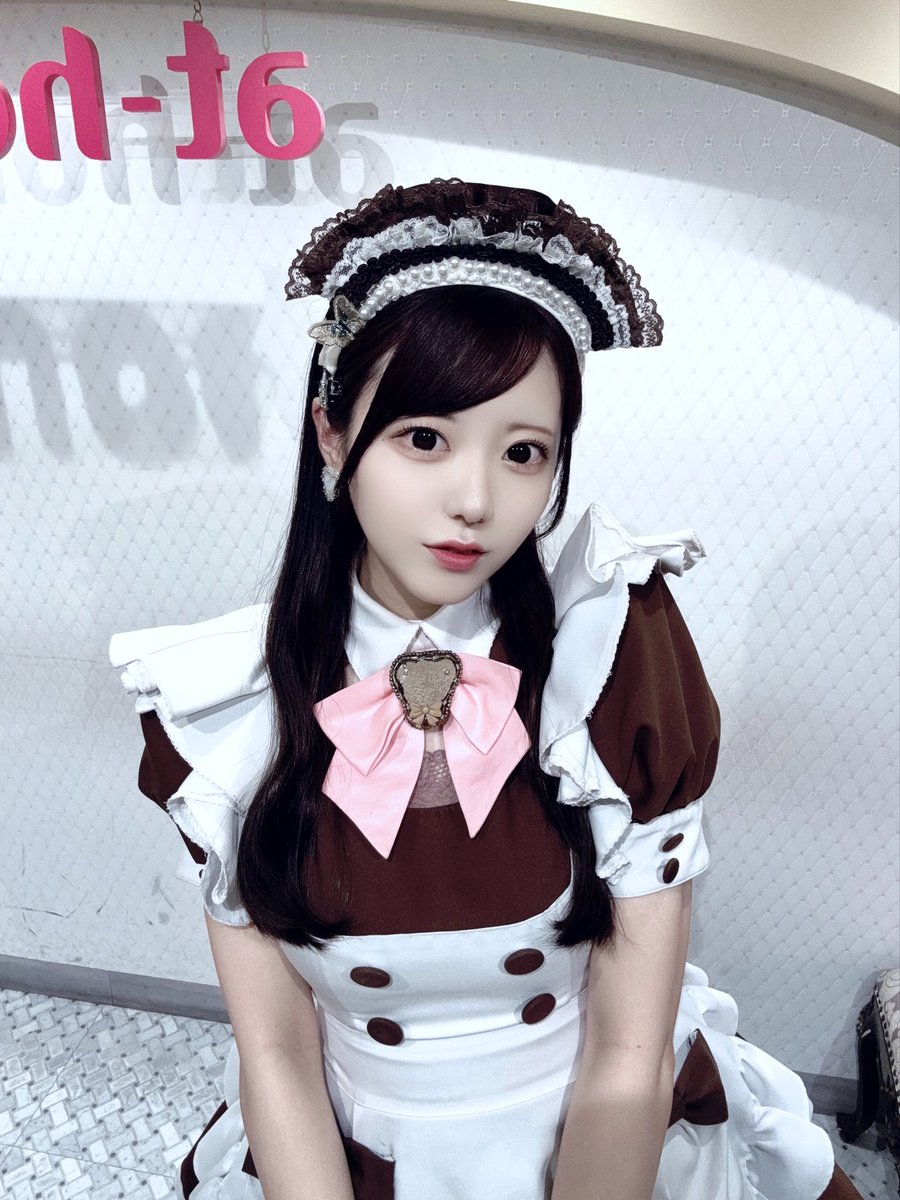 maid_kotoha's tweet photo. 初めての流し前髪🪞🪄 https://t.co/7oHUsSwzRD