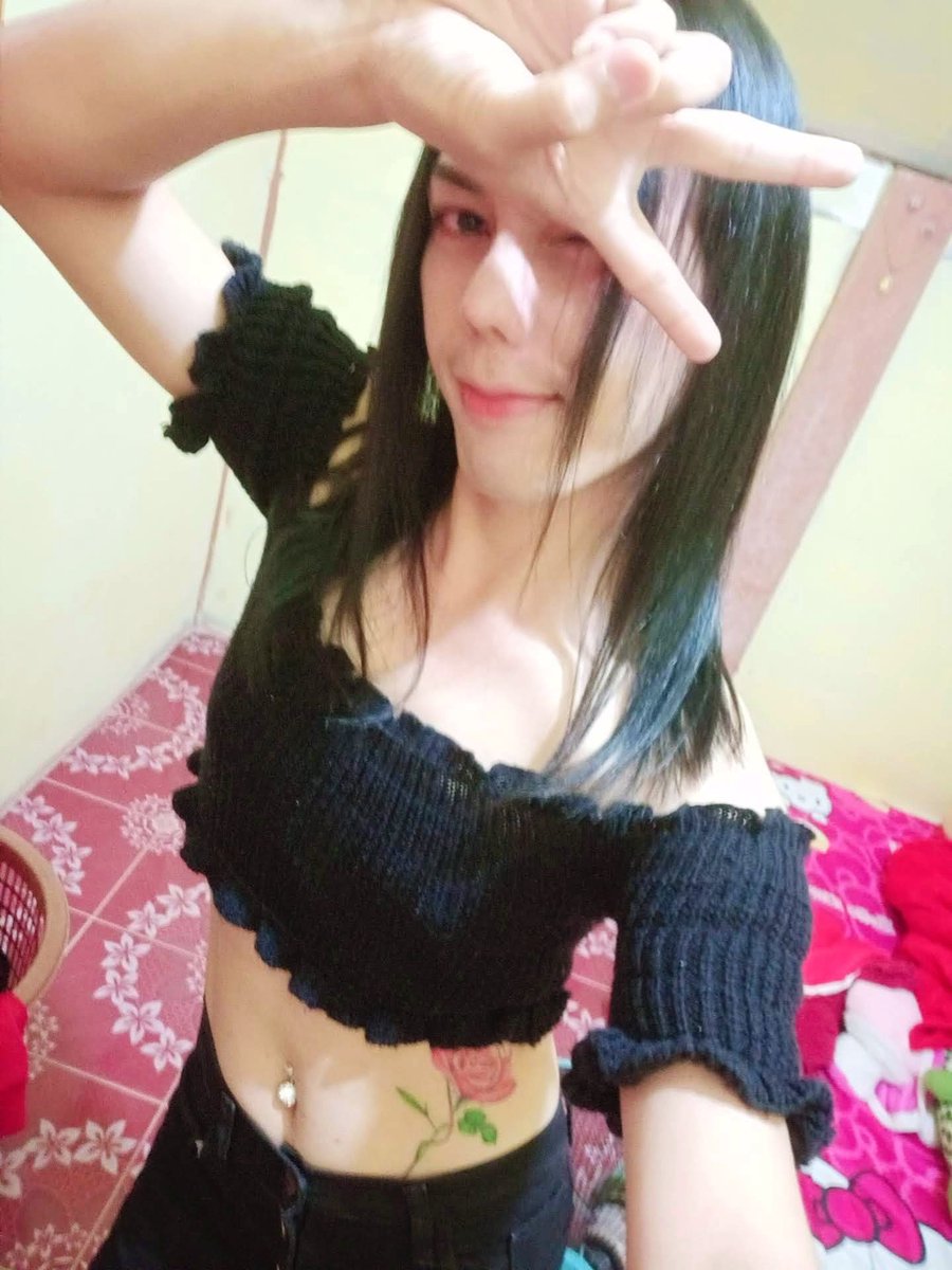ArHack06449206's tweet photo. สุดท้ายแล้ว โลกก็สอนให้รู้ว่า #รักตัวเองไม่เจ็บเลยซักวัน😏  #หนองกุงศรี #สหัสขันธุ์ #กาฬสินธุ์ https://t.co/pZ1WecXzRq