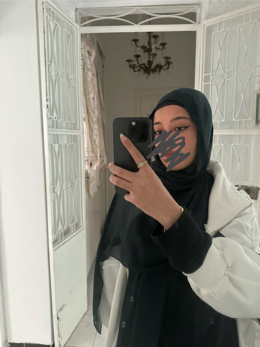 oumi tweet media
