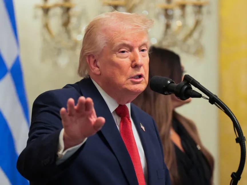 ترامب يدعو ميرتس للتركيز على قضايا بلاده بدلاً من إيران