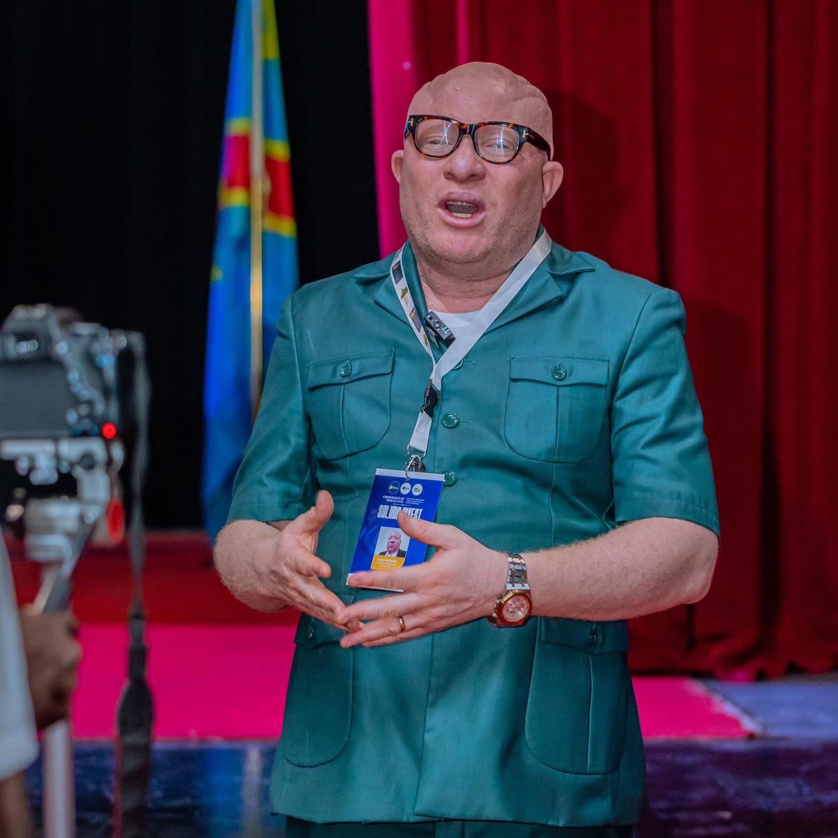 Ambassadeur De la Paix tweet media