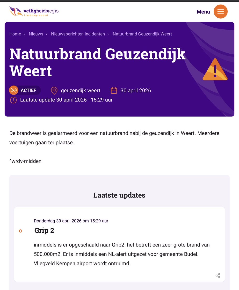 yellow_flame's tweet photo. Forse brandweerinzet en #GRIP2 bij brand bij de Geuzendijk, Weert. NL-Alert ivm de rook richting gemeente Budel (Brabant Zuidoost).
Vliegveld Kempen airport wordt ontruimd.
Info: https://t.co/Itl0ha7Y1X
NL-Alert: https://t.co/luDX9xoTGL
Beelden: https://t.co/uui8s9HaBo https://t.co/SfNZ3edLTO
