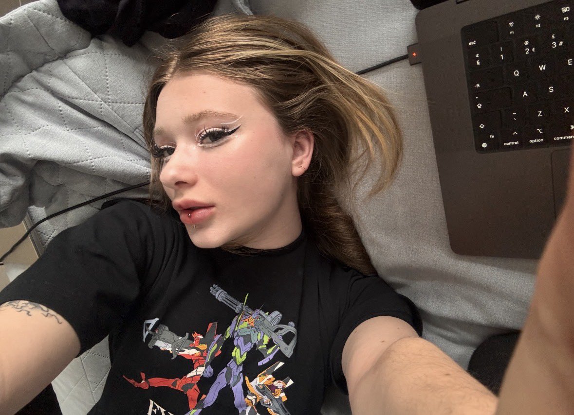 Karina tweet media