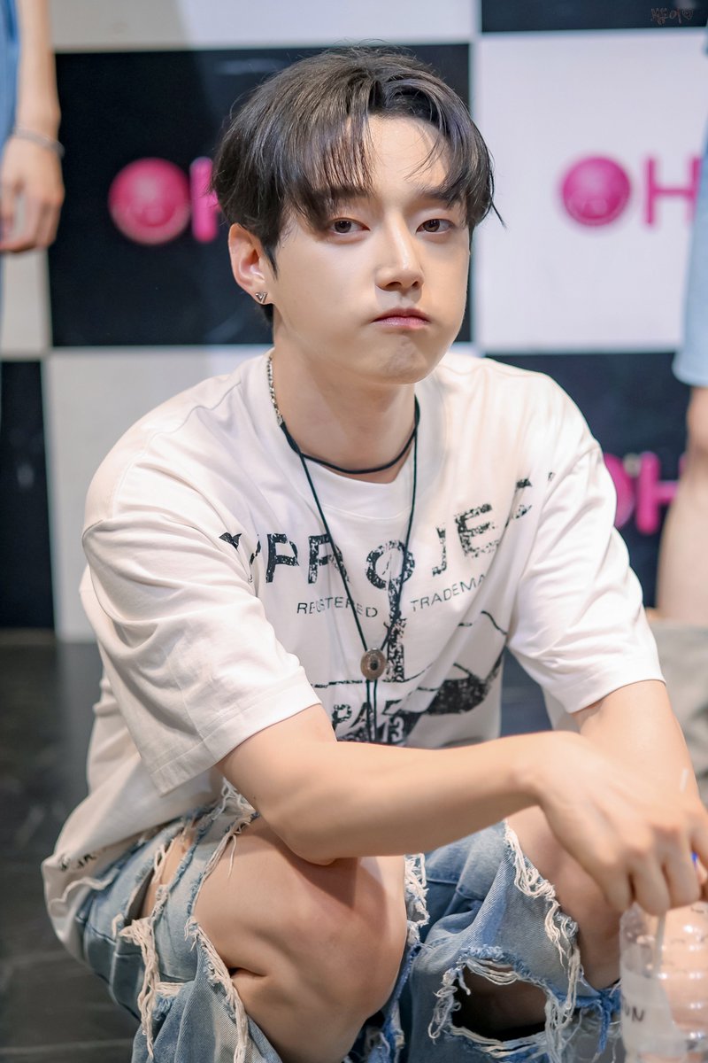 250827 일본행사 HMVエソラ池袋 2부 HQ

4월도 수고했고 5월도 화이팅하자~

#은준 
#AIMERS  #에이머스 #EUNJUN