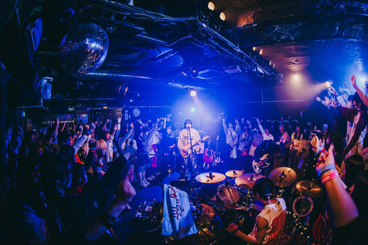 ny_tk345p's tweet photo. 渋谷CRAWL ソールドアウト

EVE OF THE LAINとのツーマン
いつかクアトロでやろう

まずは11/30のクアトロワンマン
絶対にソールドさせる https://t.co/gACcy6DlMd