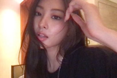 레이트드 tweet media