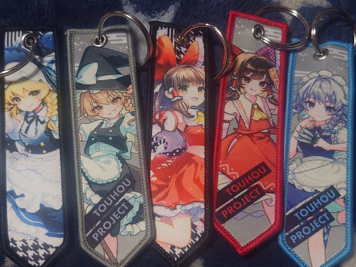 ここ10日位の戦利品 その2】 名探偵プリキュアのミニクリアポーチ紫