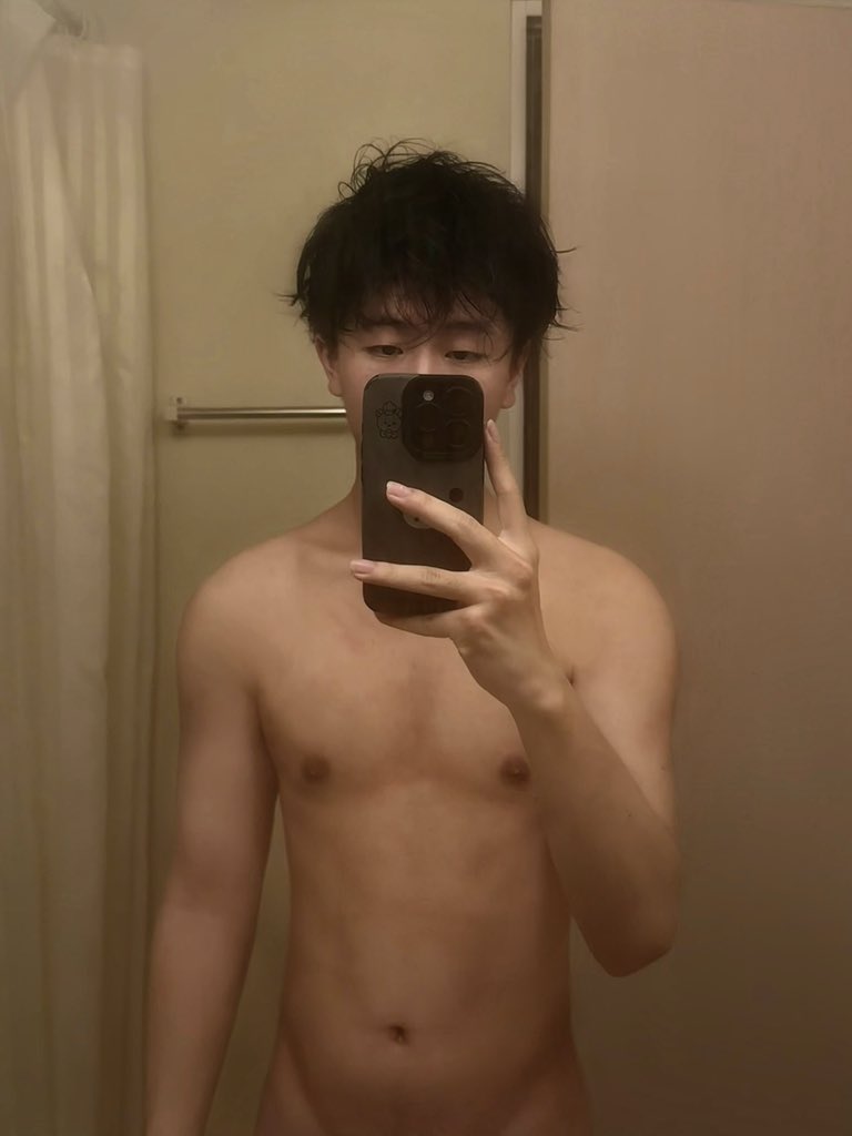 十一月雨落下 tweet media