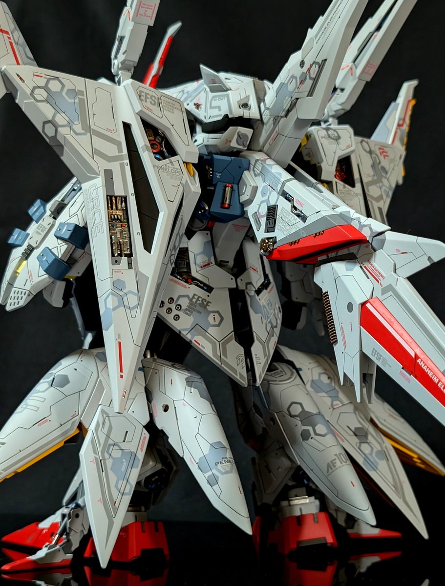 embers684's tweet photo. HG ペーネロペー　完成‼️ 

  ↓↓ ＜出品中＞ ↓↓ https://t.co/Jppr6m6cGN

HG PENELOPE completed ‼️
 See other images via the link. 
#gunpla #ガンプラ #gundam #ペーネロペー #PENELOPE #ハサウェイ #アリュゼウス https://t.co/3BahgADaAc