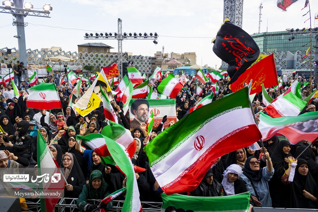 خط رهبری tweet media