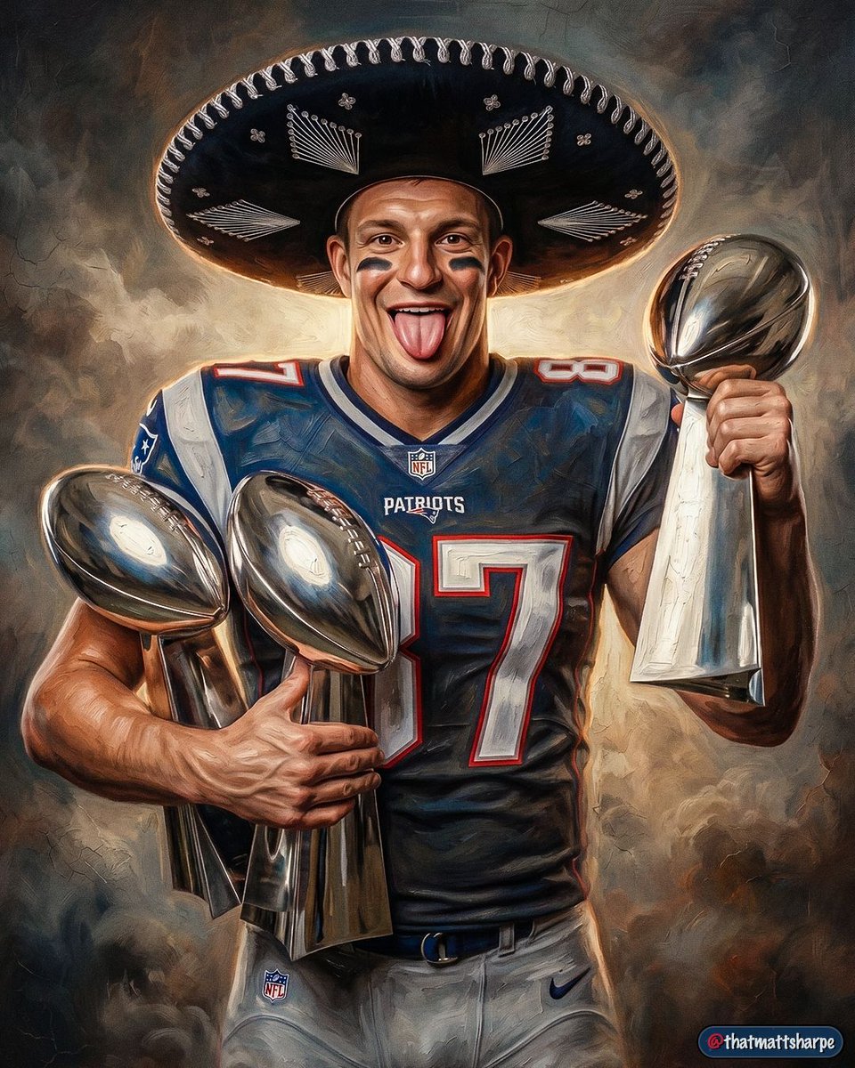 thatmattsharpe's tweet image. #TBT to the newest member of the Pats HOF and the guy who helped bring 3 Lombardis to Foxboro.

#YoSoyFiesta 🏆🏆🏆😛 

@RobGronkowski #NEPats