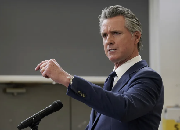 funder's tweet photo. Gavin Newsom is calling out Republicans for their violent rhetoric.

The Regime is blaming Democrats for Saturday, but the documents prove the security failure was a choice made by the Trump regime alone. Our exclusive investigation breaks down the failure: https://t.co/pZ1xQtxRDZ