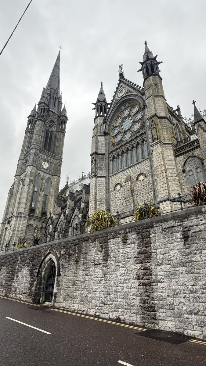 Daisytan31's tweet photo. Cobh, Ireland https://t.co/ncvxAD8WdB