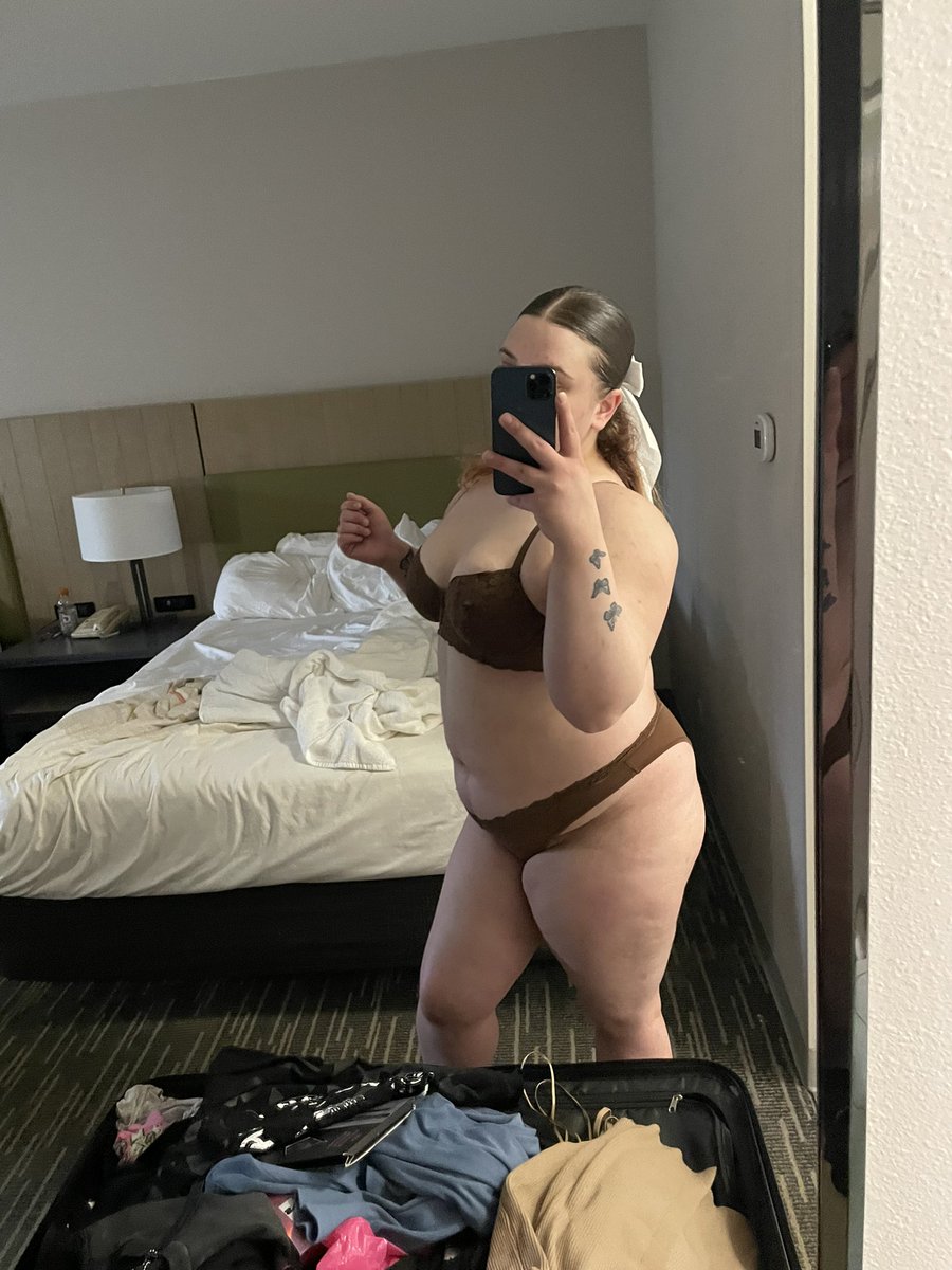🍭YA😍FAV CREAMY🍼PAWG❄️🎀 tweet media